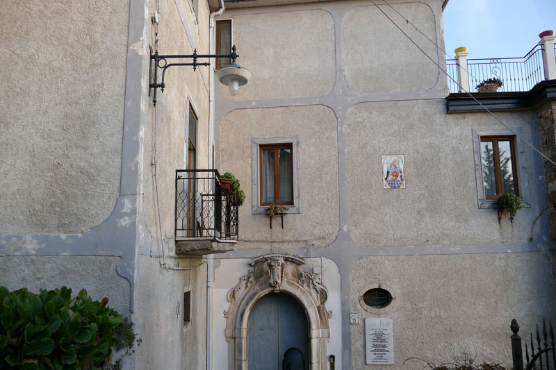 https://www.cuorebasilicata.it/wp-content/uploads/2019/01/palazzi_nobiliari.jpg