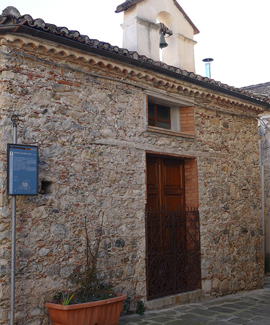 https://www.cuorebasilicata.it/wp-content/uploads/2019/02/Chiesa-Santa-Lucia-Sarconi-533x640.jpg