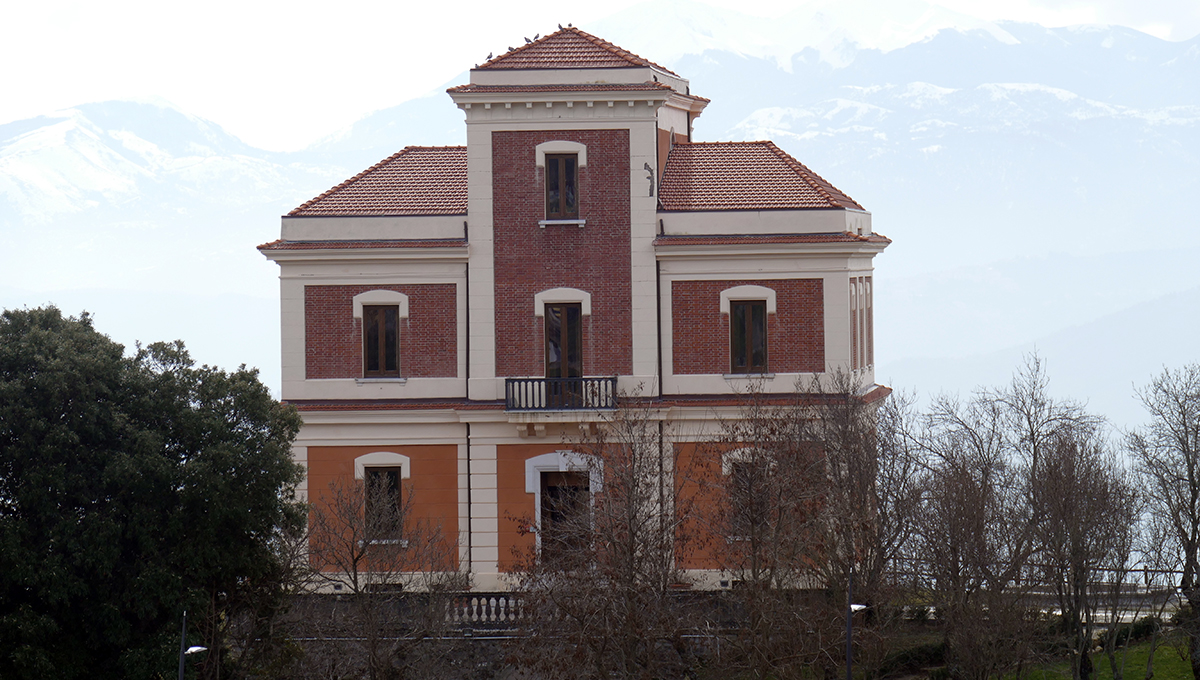 Villa del Marchese di Sanfelice (arpa viggianese)