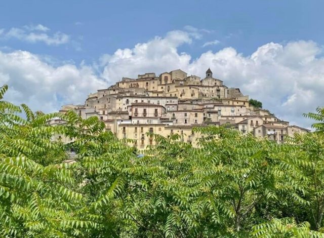 La notte dei buoni auspici tra i Portali Parlanti di Calvello