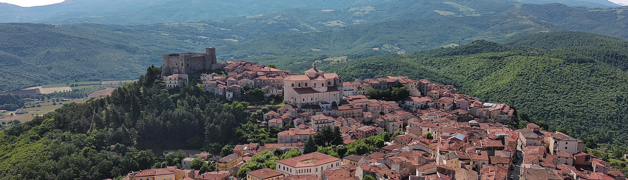 https://www.cuorebasilicata.it/wp-content/uploads/2025/05/Moliterno-foto-1280x368.png