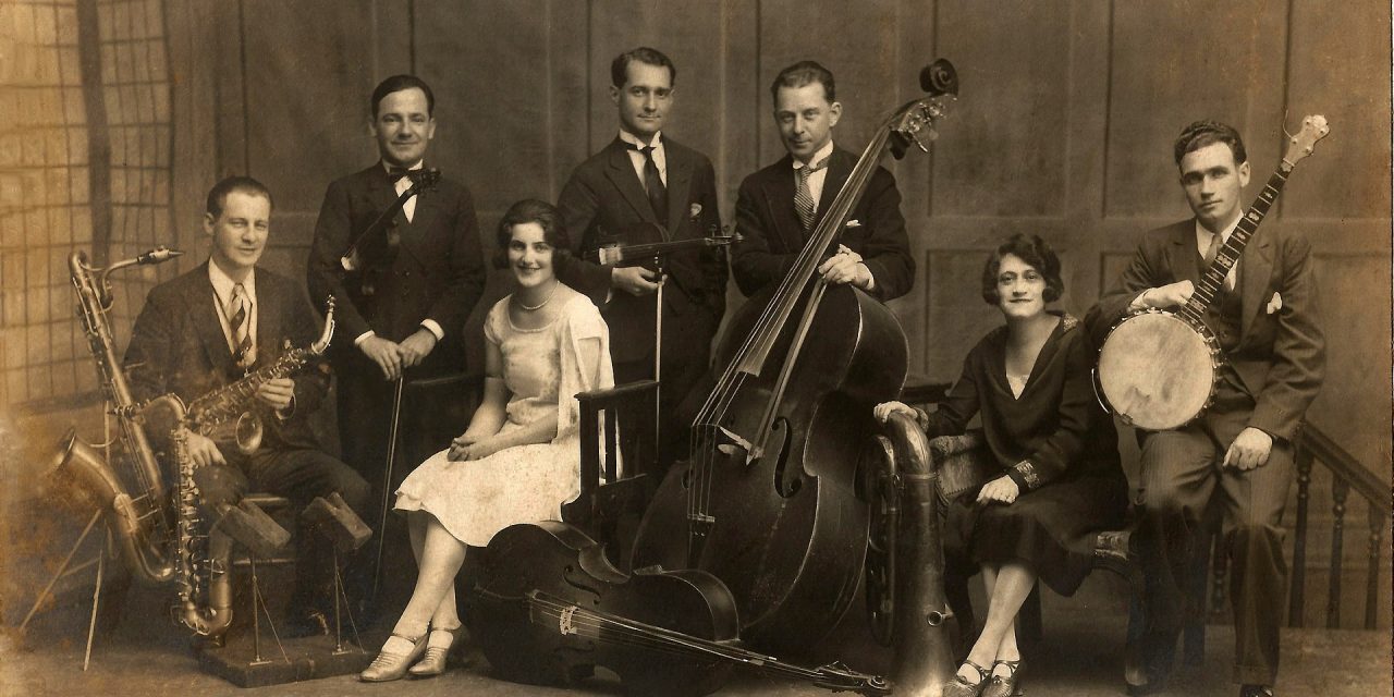 https://www.cuorebasilicata.it/wp-content/uploads/2025/09/x-orchestra-viggianese-violinista-Ferrmaosca-a-Citta-del-Capo-nel-1924-Acferrad-1280x640.jpg